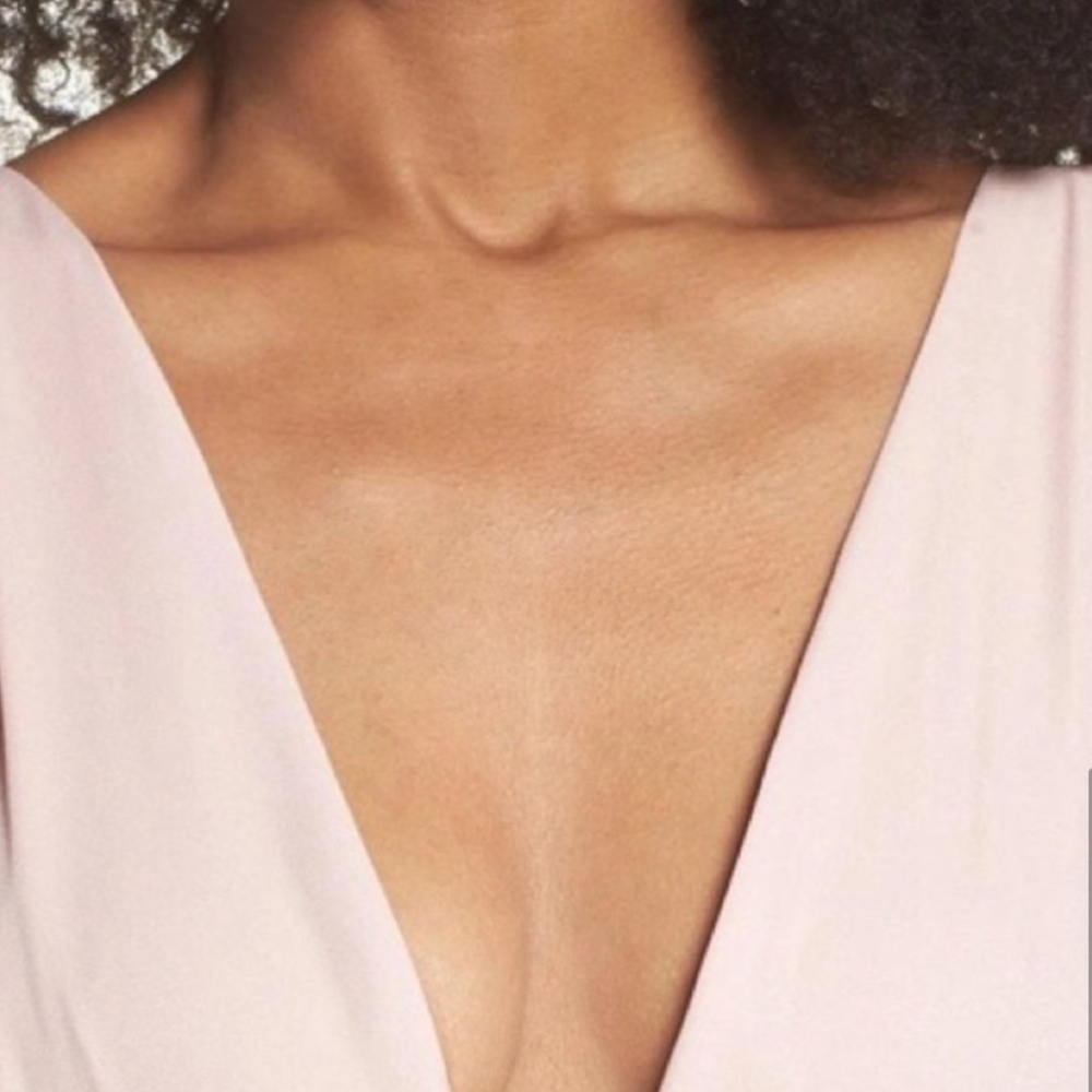 SOLD WAYF Kiara Empire Plunge Neck Gown in Rose Size Large - Picture 3 of 16